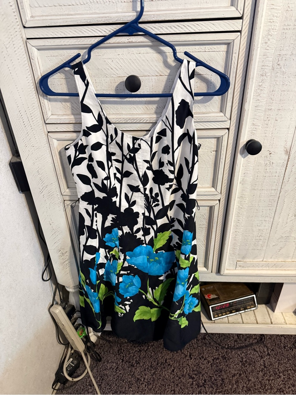 Jessica Howard Black & Blue Floral Midi Dress